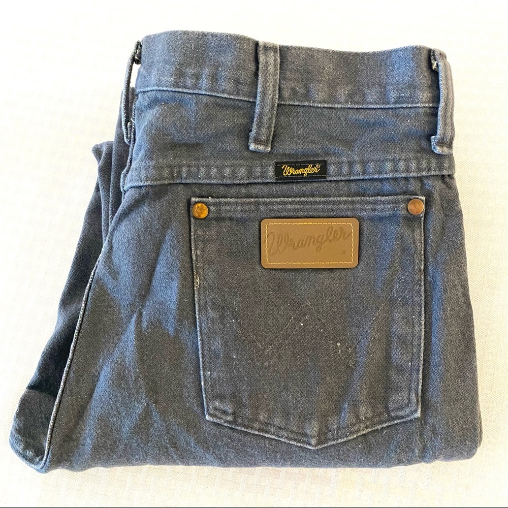 Vintage Wrangler classic style jeans, steel gray